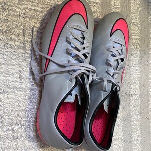 Nike Pink and Gray Sports Shoes